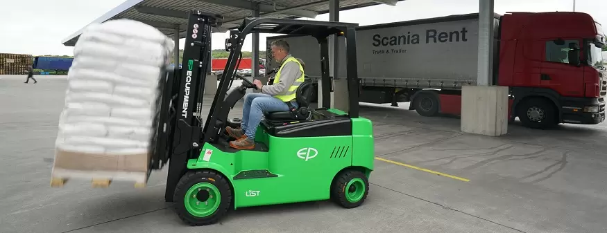 Mua Bán Xe Nâng Caterpillar Mới Hàng Nhập Khẩu Tại Tây Ninh