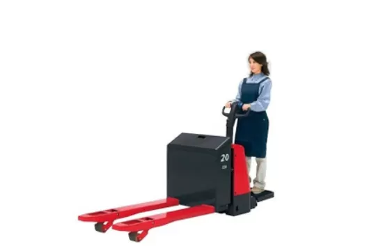 Xe Nâng Tay Kéo Hàng Giá Rẻ Mua Ở Đâu?